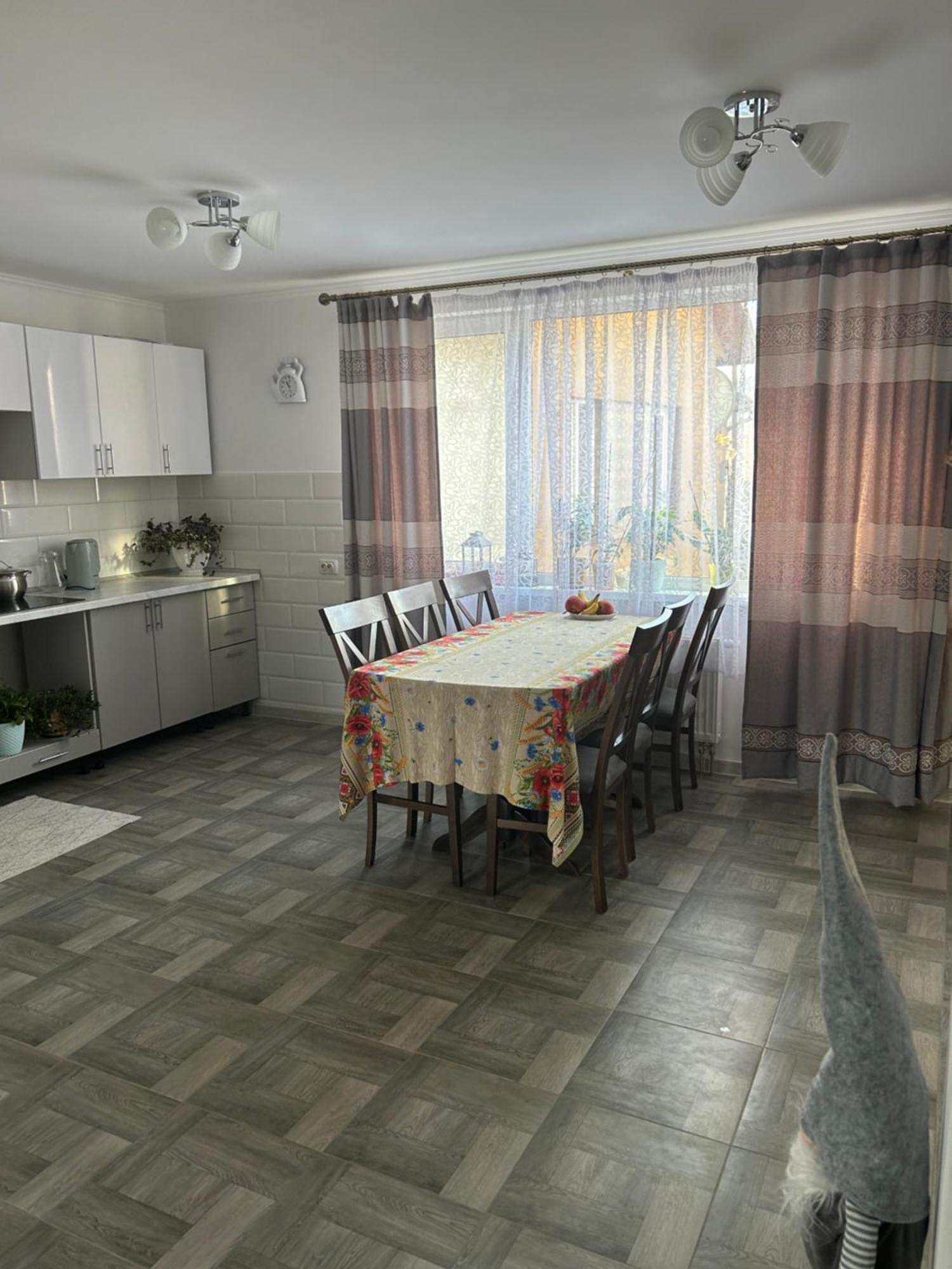 Hotel Серце Карпат à Yasinya Extérieur photo