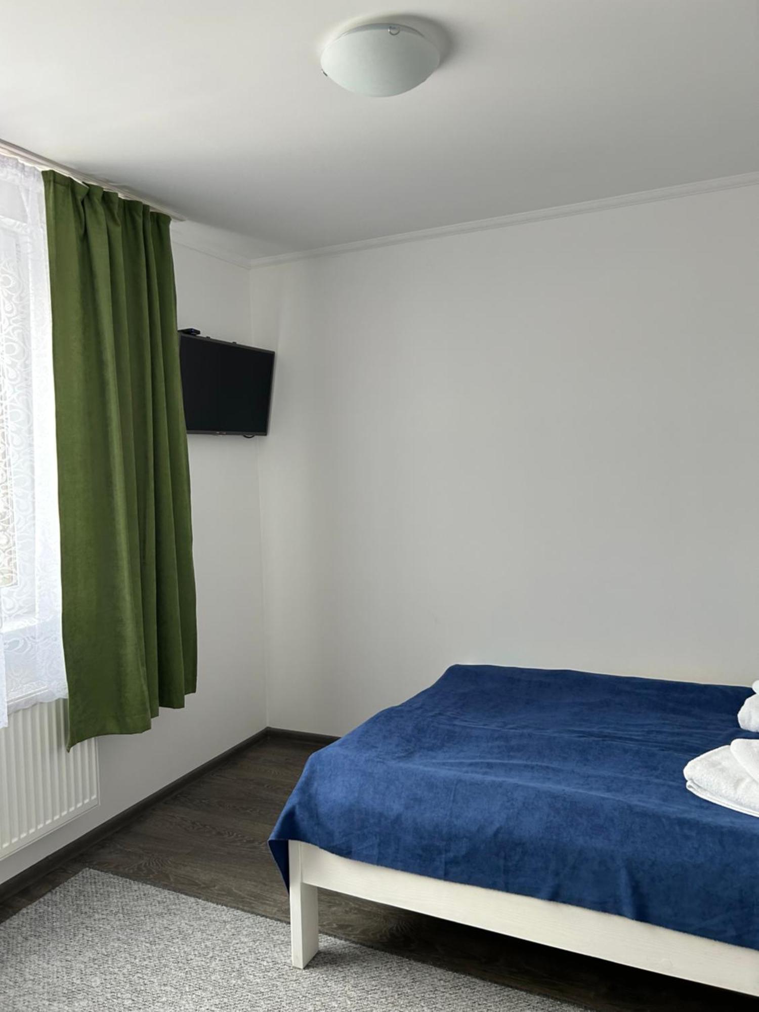 Hotel Серце Карпат à Yasinya Extérieur photo