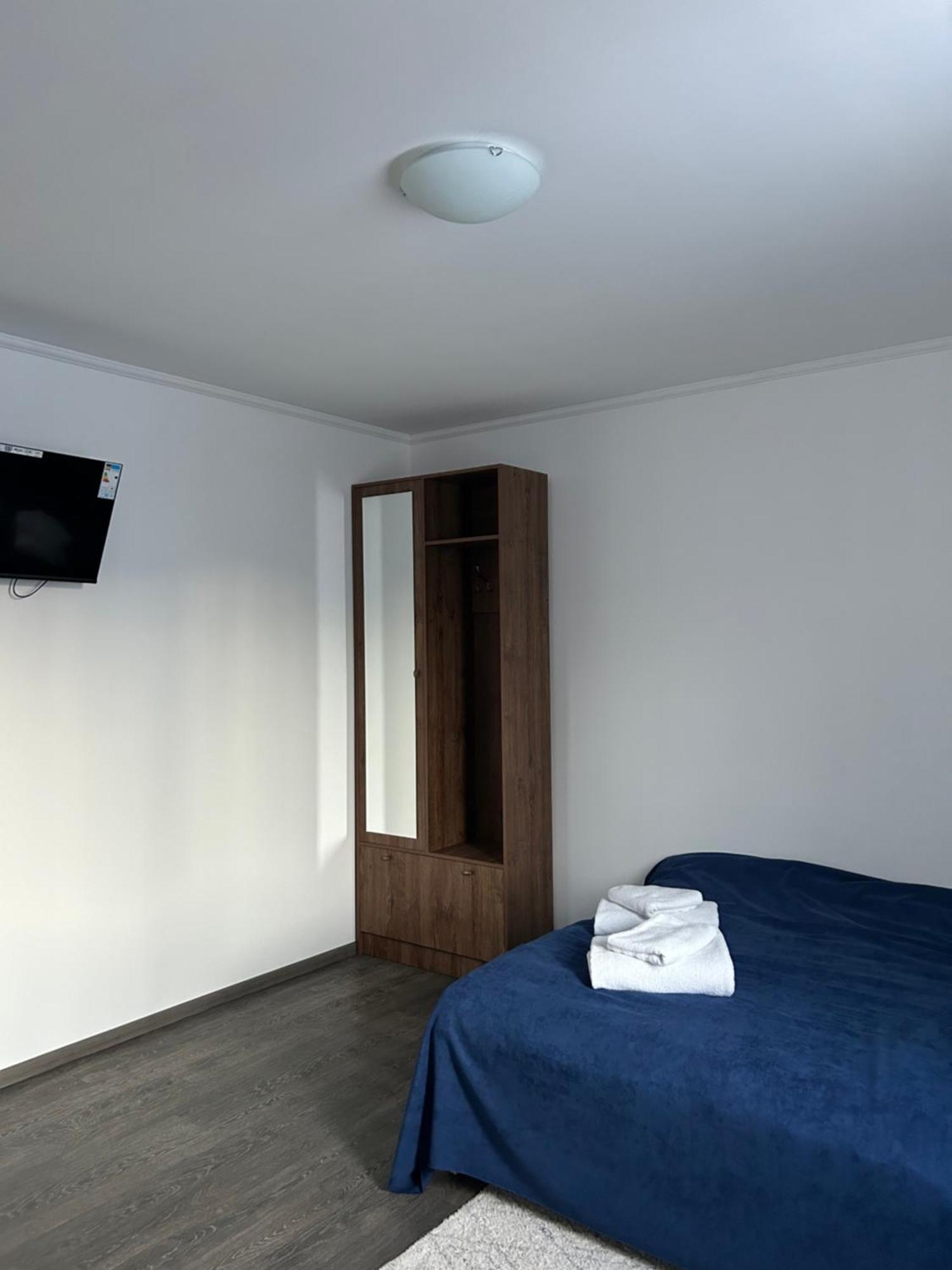 Hotel Серце Карпат à Yasinya Extérieur photo