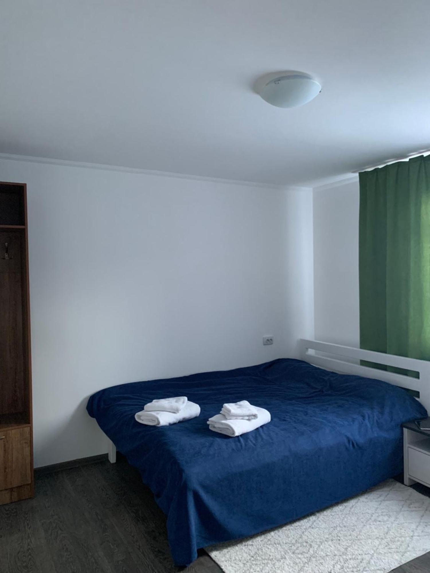 Hotel Серце Карпат à Yasinya Extérieur photo
